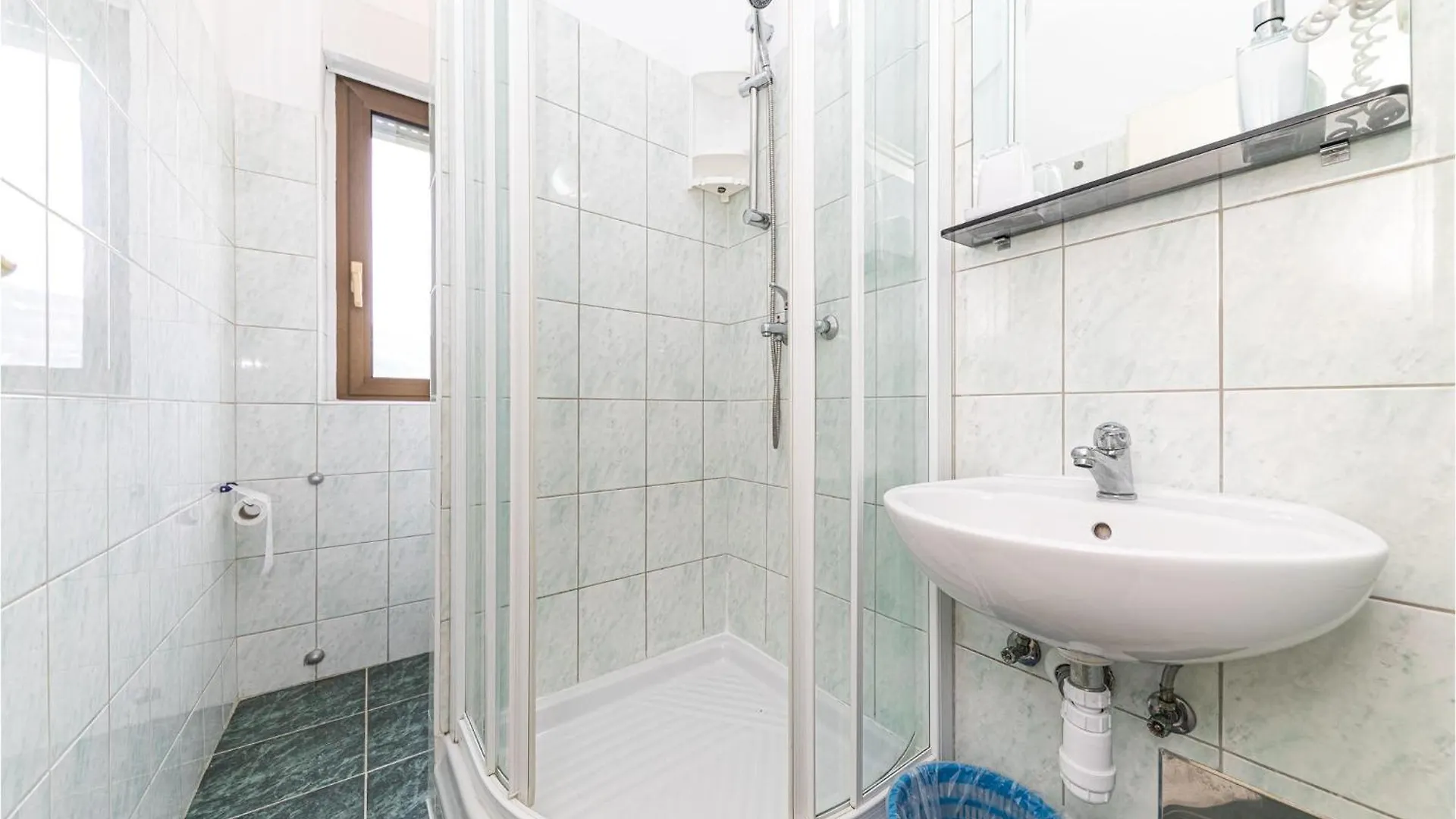 Stunning Apartment In Kastel Stafilic Kastela